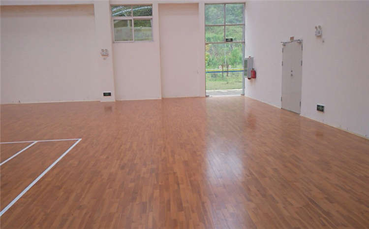 20厚乒乓球館木地板怎么保養(yǎng)？